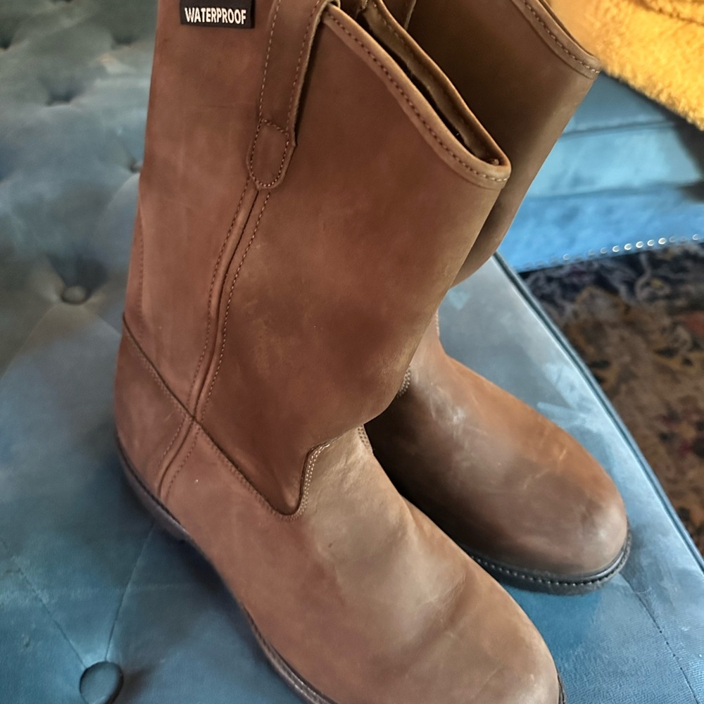 Men's Brown Waterproof Boots - Picture 2 of 2